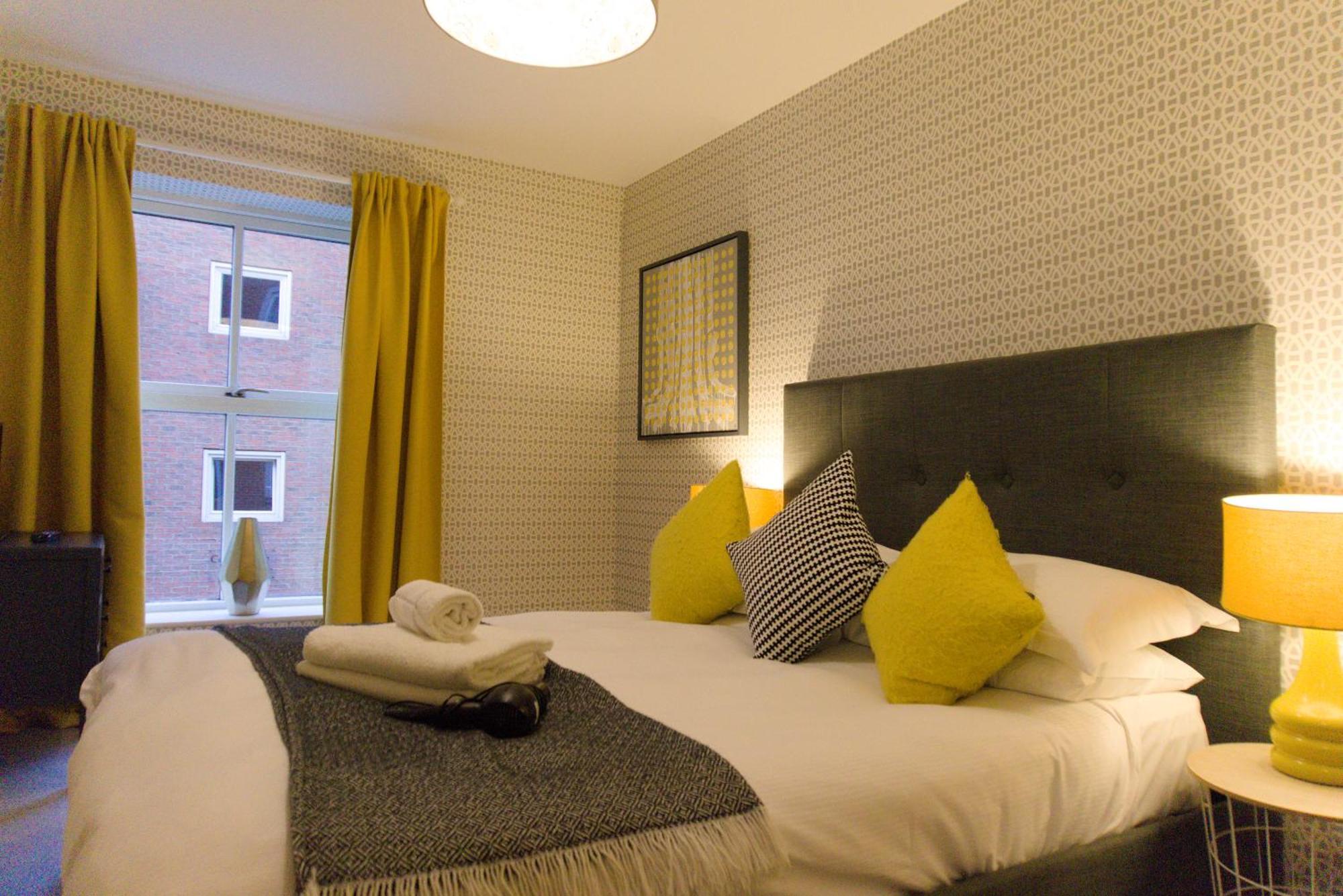 Blue River, Parking Subject To Availability York Extérieur photo